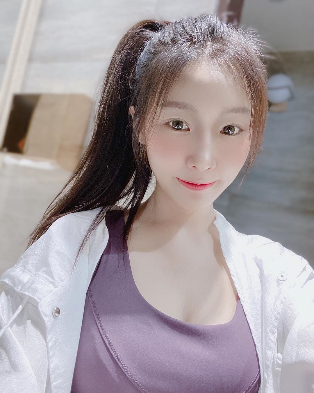 花兒林佳音 「神臉蛋+飽滿乳量」網暴動求開門-第1章-图片12