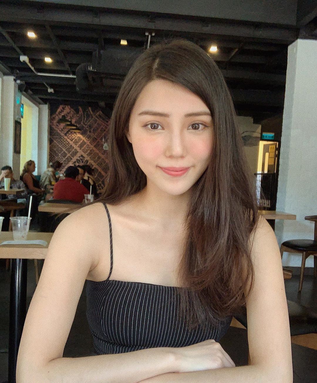 露娜蓉蓉 身材又白又大！尺寸等級太誇張-第1章-图片3