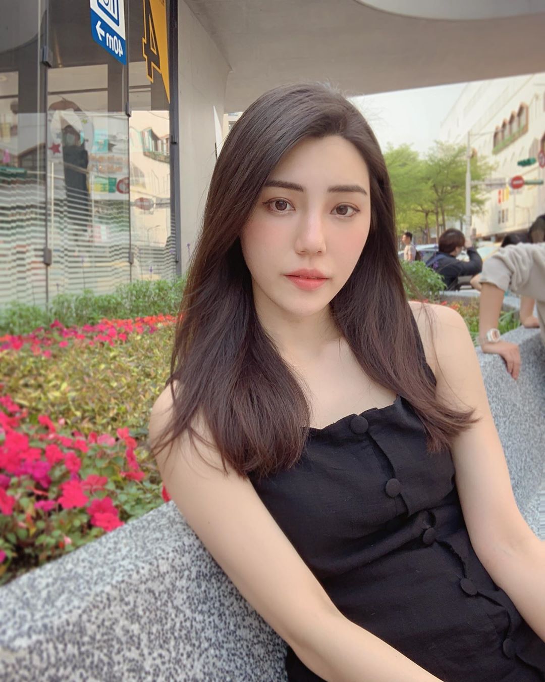 露娜蓉蓉 身材又白又大！尺寸等級太誇張-第1章-图片10