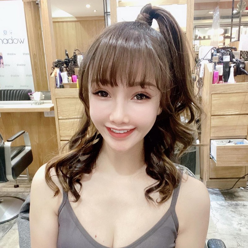 正妹晶晶粉紅色外套自拍惹火深溝呼之欲出身材超好-第1章-图片15