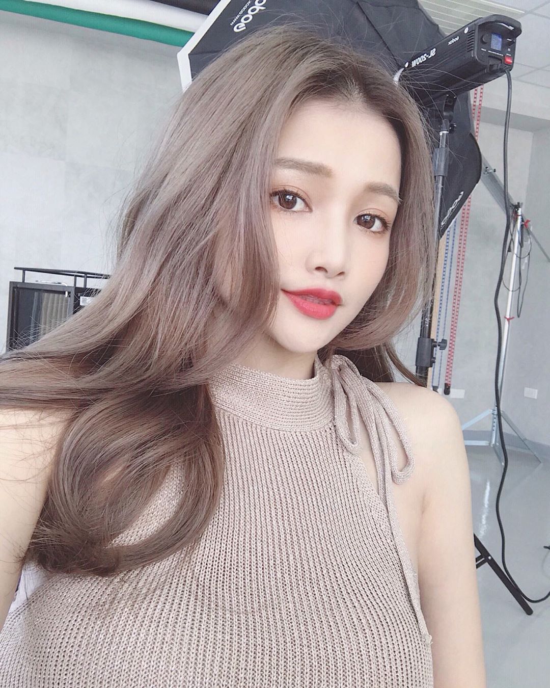 Sharon 白皙大長腿美女性感又迷人-第1章-图片8