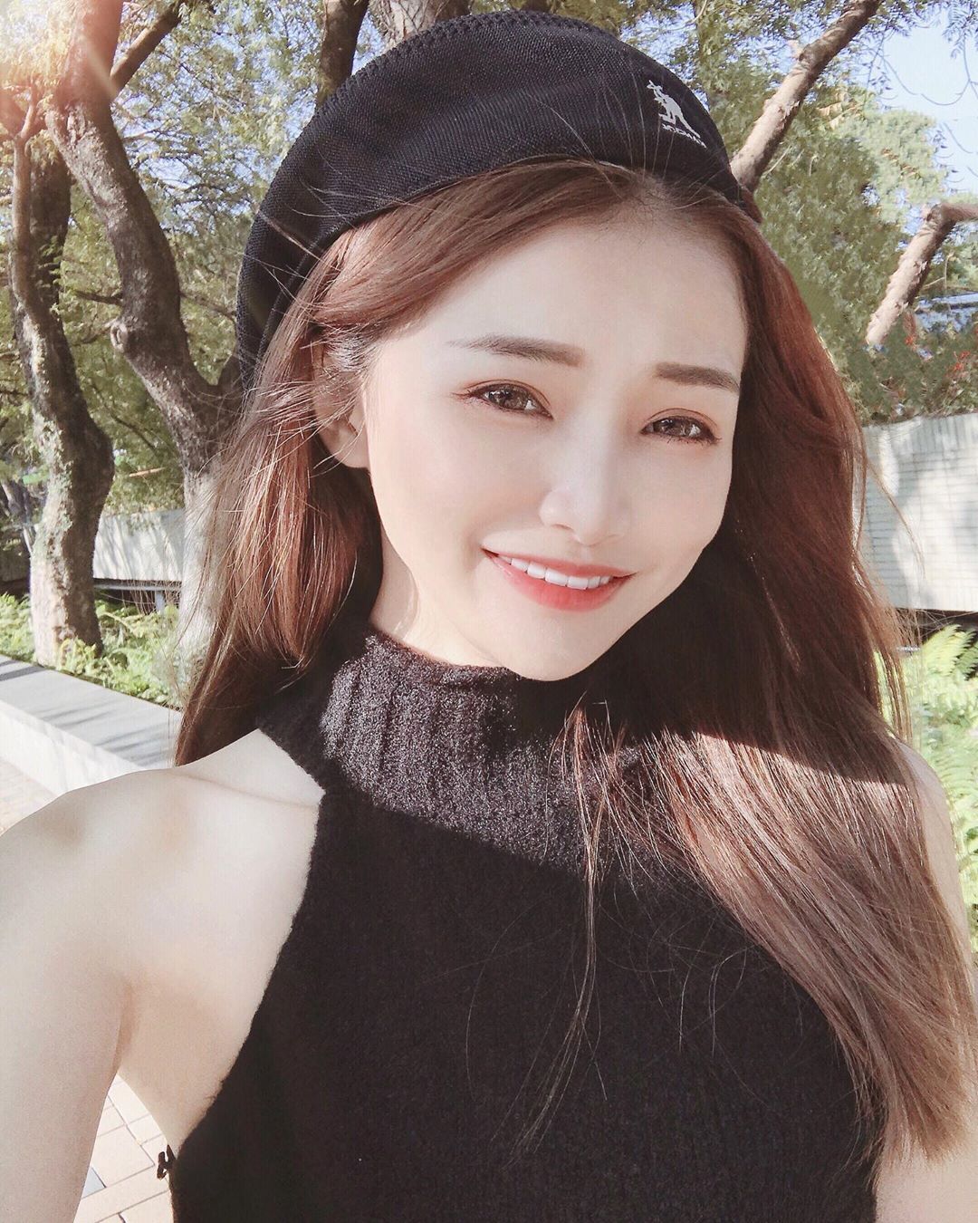 Sharon 白皙大長腿美女性感又迷人-第1章-图片6