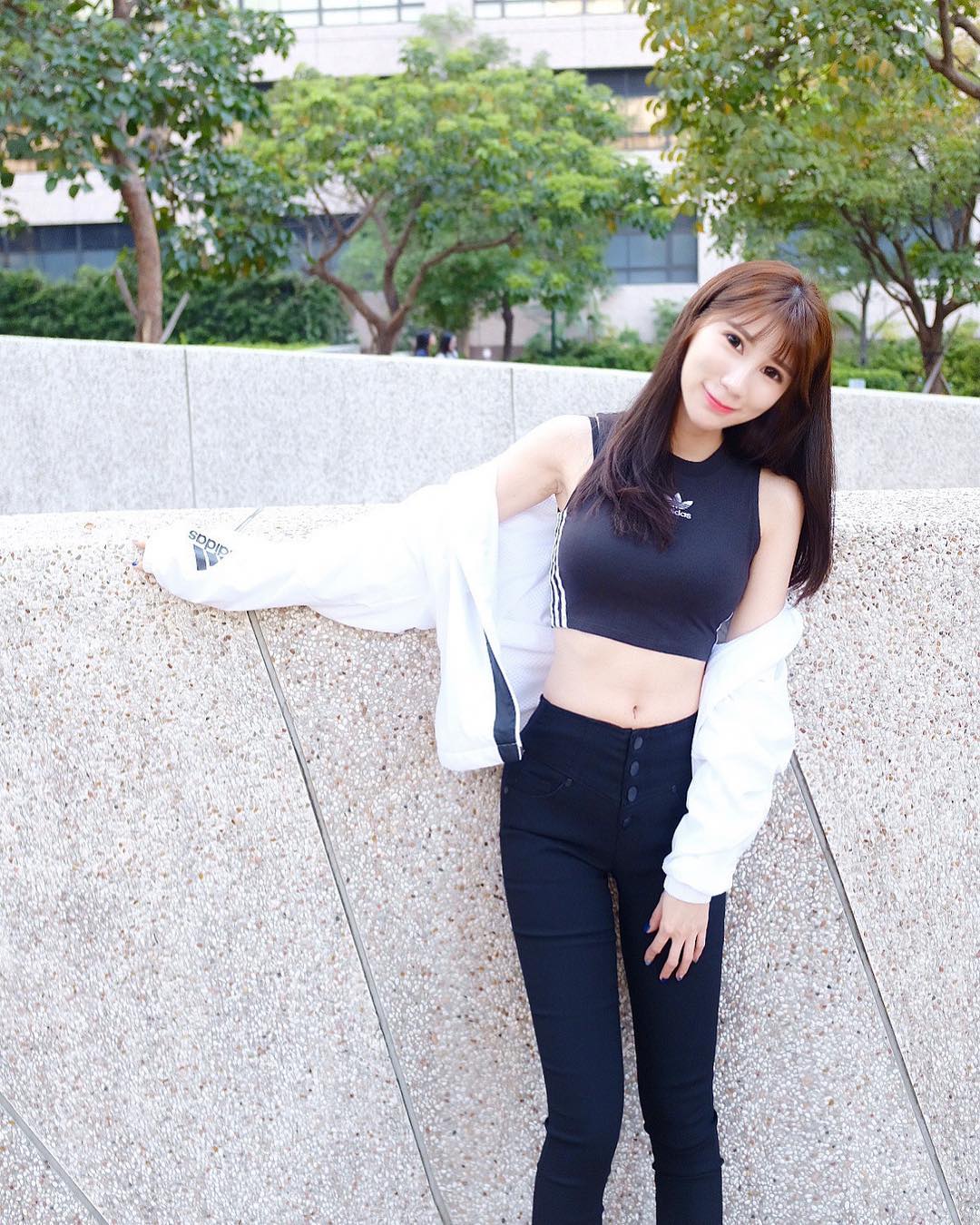 芊穎 顏值美艷絕倫....身材也引人注意！-第1章-图片4