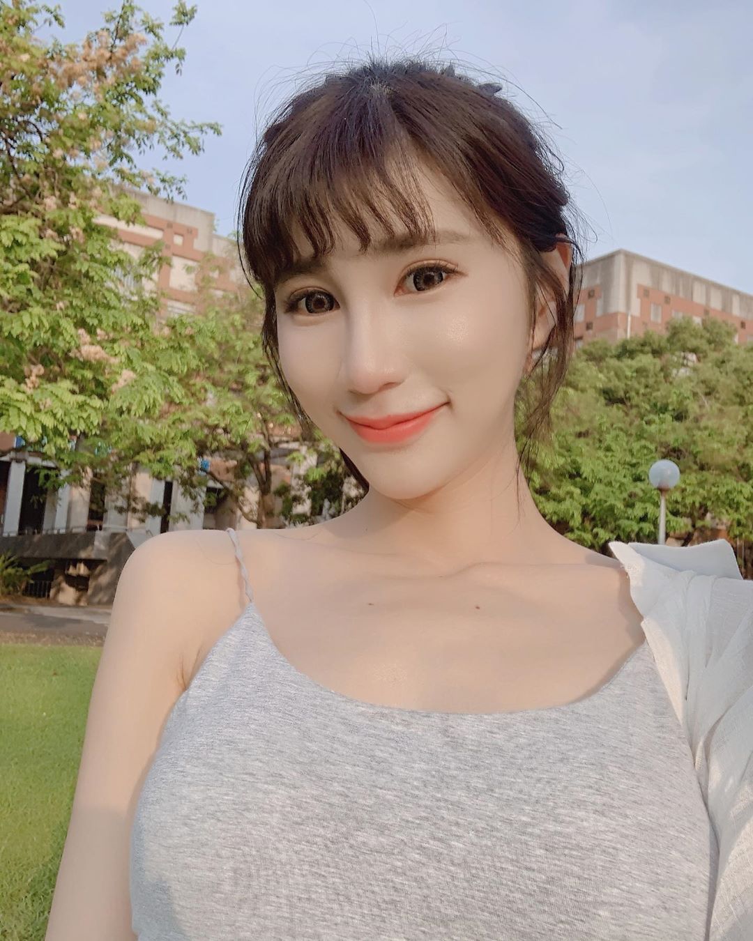 芊穎 顏值美艷絕倫....身材也引人注意！-第1章-图片9