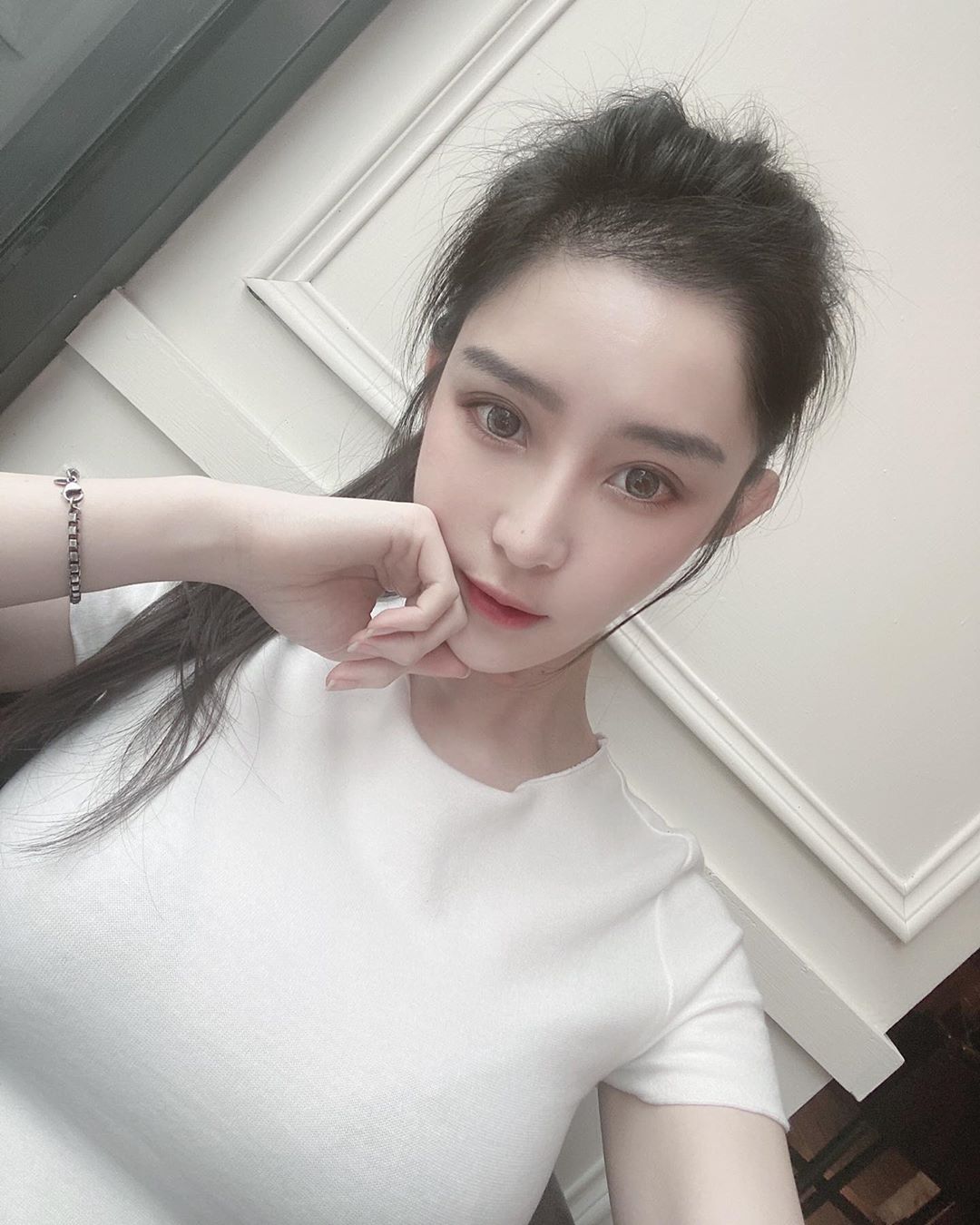 White milk at the end of the eye...extremely tempting.-第1章-图片9