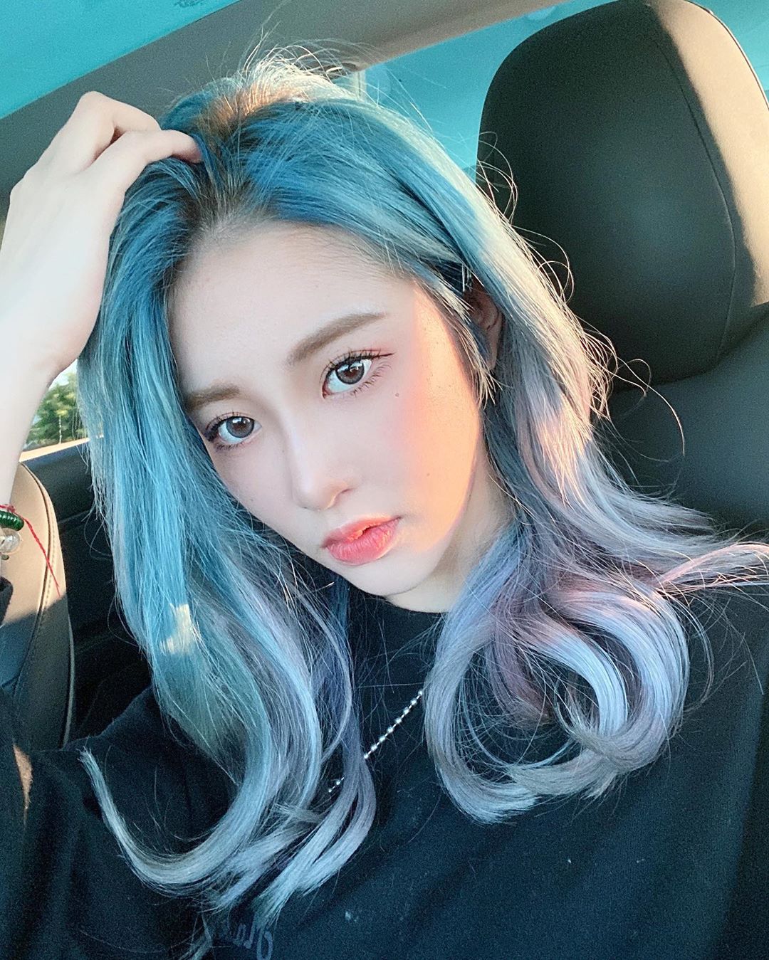 美麗妄娜 外貌出眾、身材火辣網紅讓男人心如鹿撞-第1章-图片1