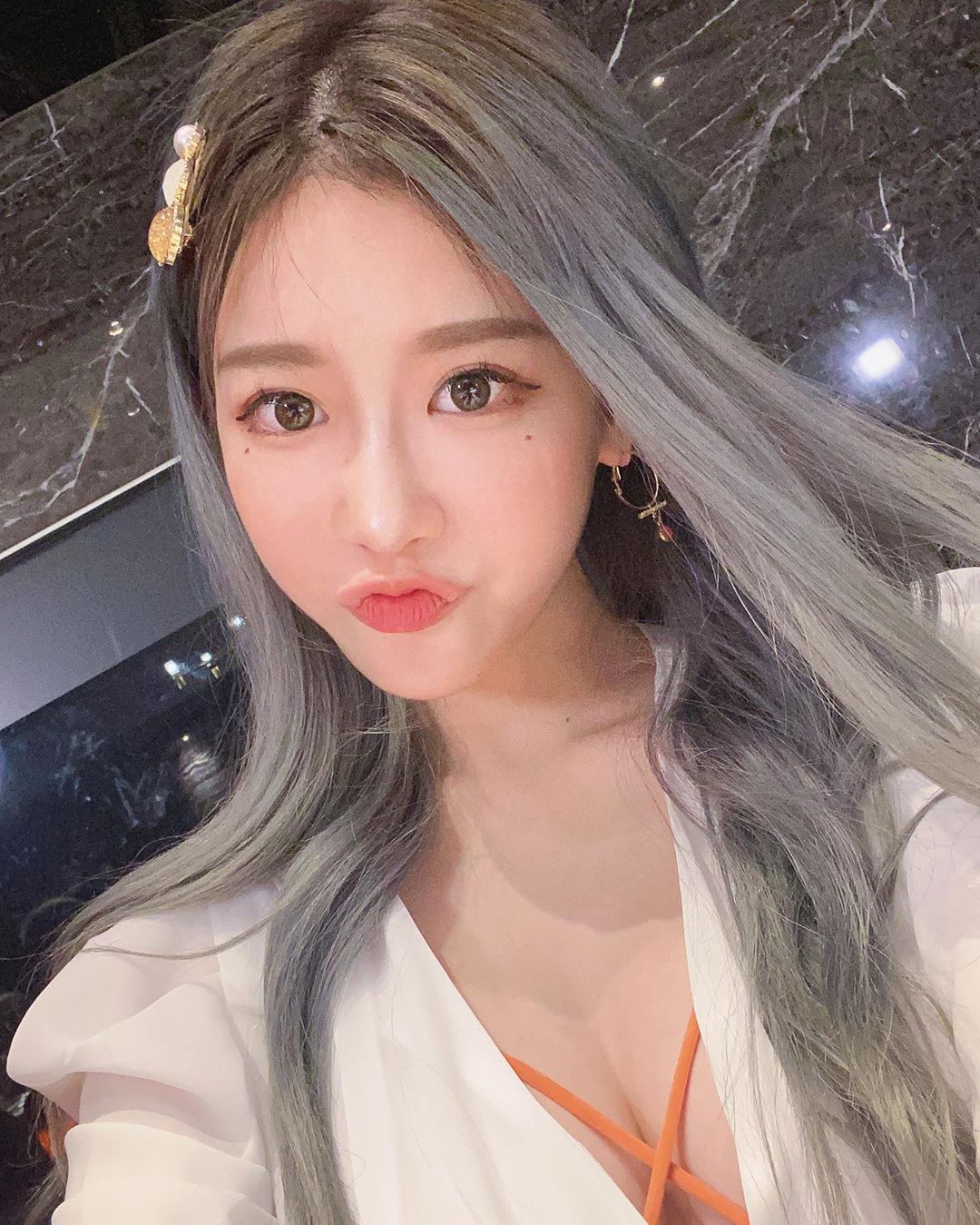 美麗妄娜 外貌出眾、身材火辣網紅讓男人心如鹿撞-第1章-图片3