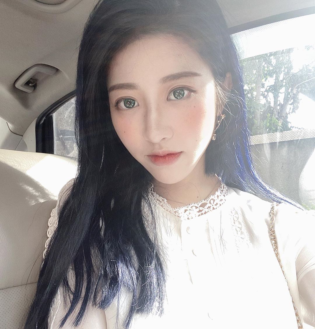 美麗妄娜 外貌出眾、身材火辣網紅讓男人心如鹿撞-第1章-图片9