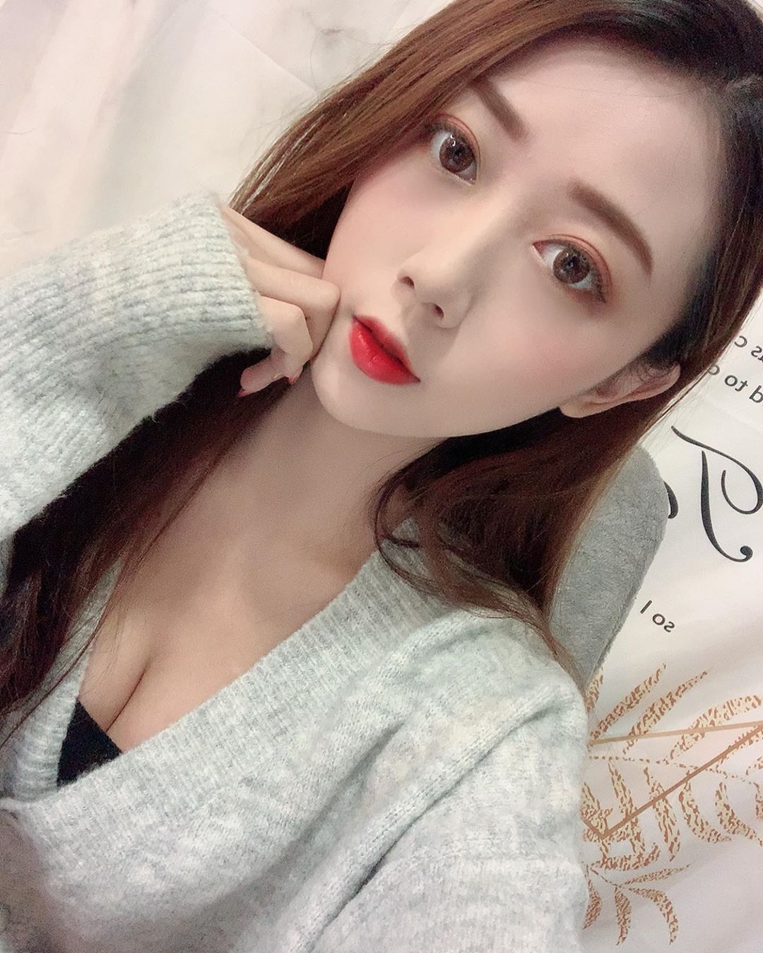 Meimei's body is hot enough to shake and make people dizzy.-第1章-图片6