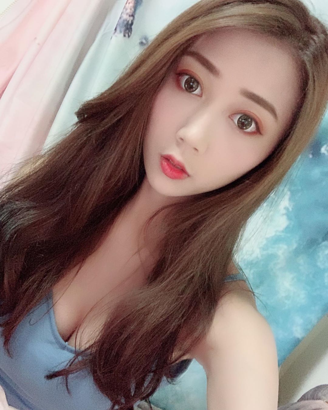 Meimei's body is hot enough to shake and make people dizzy.-第1章-图片10