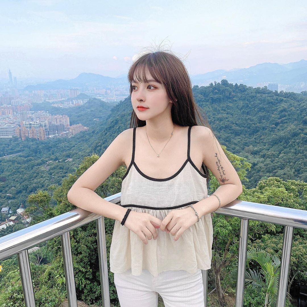 白皙正妹李優Yule 超甜長相宛如仙女-第1章-图片3