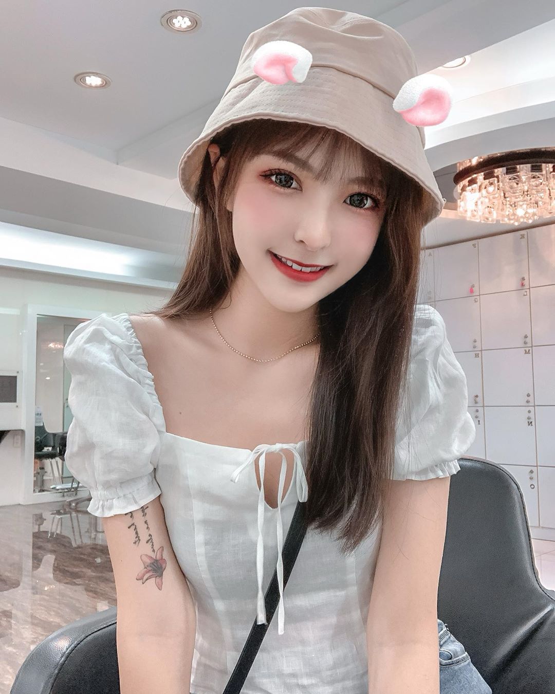 白皙正妹李優Yule 超甜長相宛如仙女-第1章-图片5