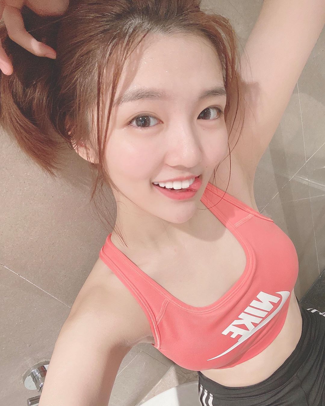 鼎惠Venus 初戀系校花甜美笑容.....好誘人啊-第1章-图片11