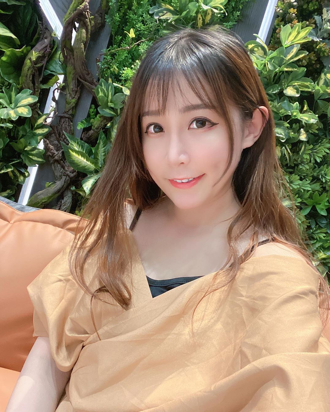 Nico古璇 有著招牌小酒窩笑起來超甜-第1章-图片8