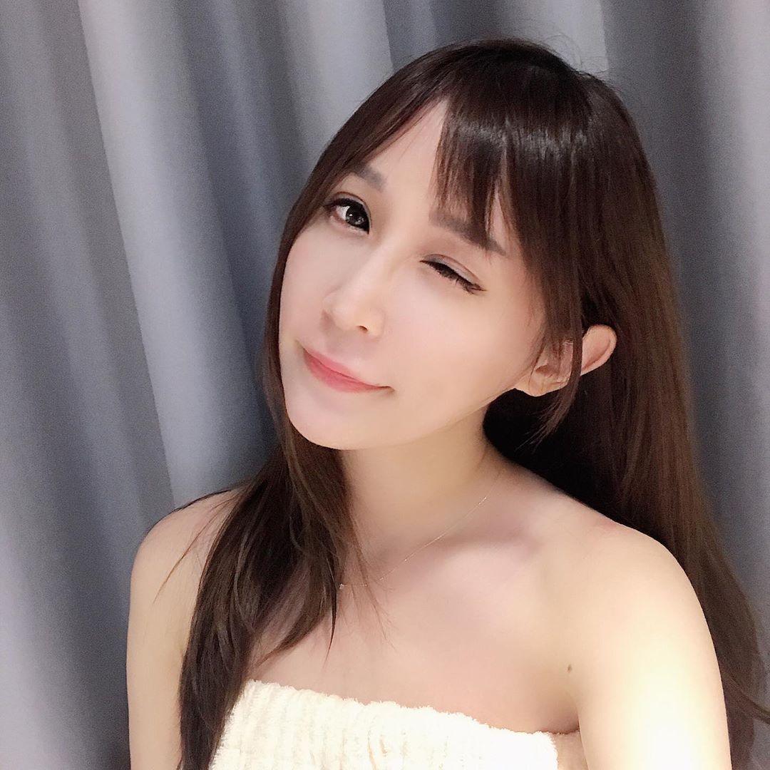 Nico古璇 有著招牌小酒窩笑起來超甜-第1章-图片13