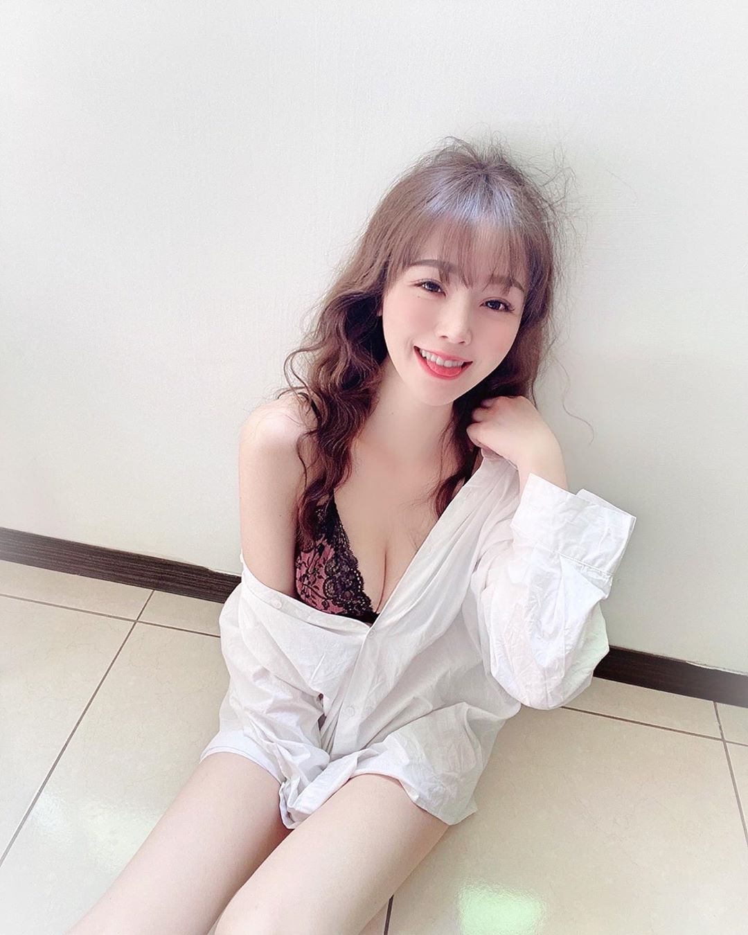 Nuclear bomb grade sweet milk, big play wet body tempting small fish Savina-第1章-图片12