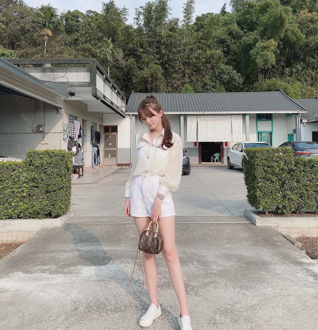 哇! 後面這種房子很少看到 Liz Lin-第1章-图片3