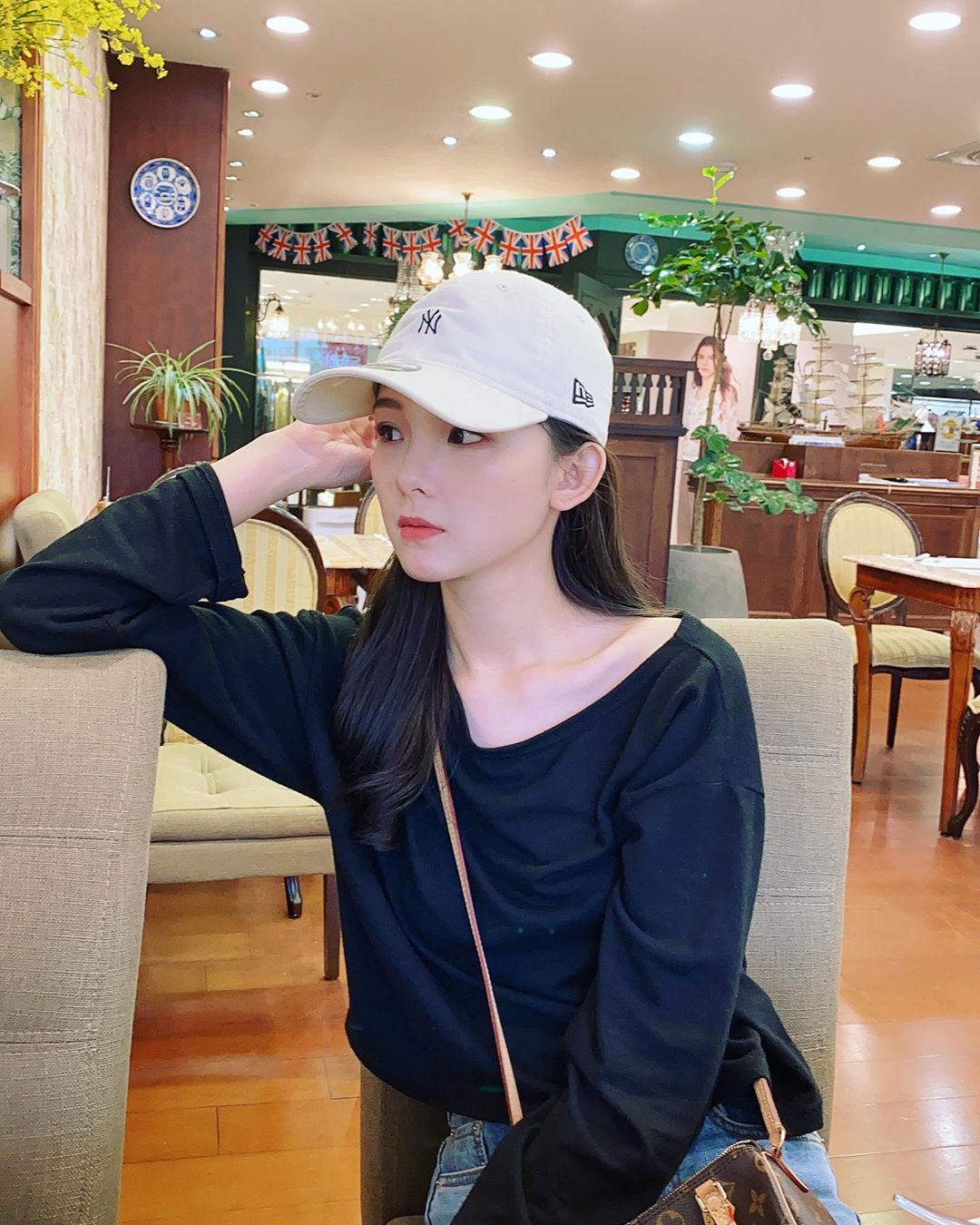 哇! 後面這種房子很少看到 Liz Lin-第1章-图片6