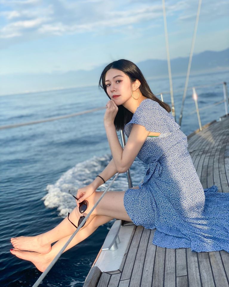 Sexy girlfriend Elly.-第1章-图片10