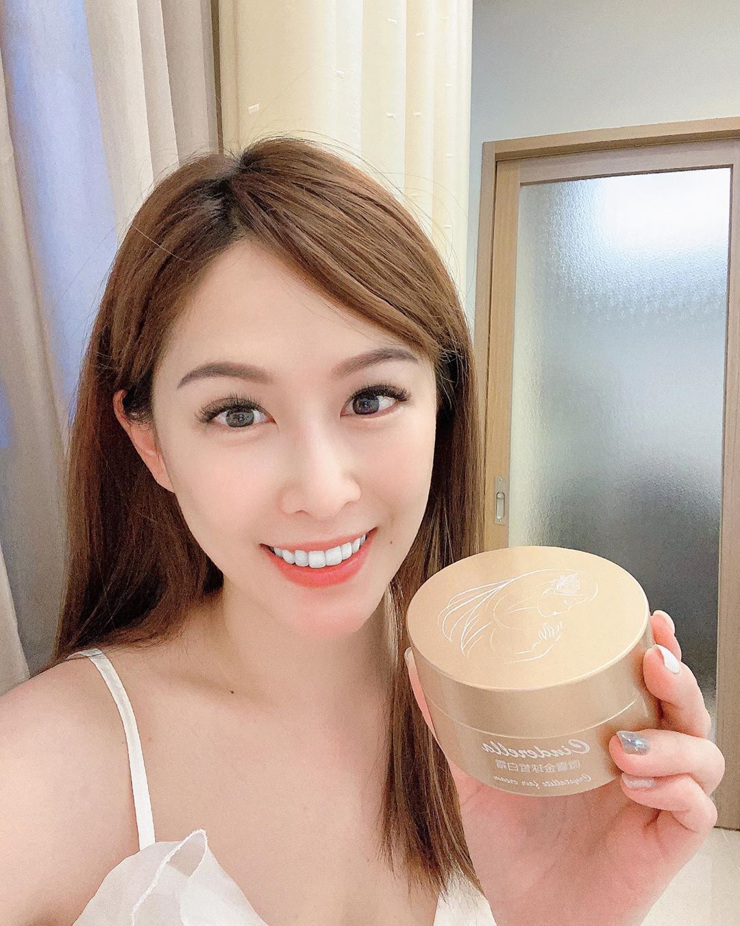 Kristina Lee with a sweet face.-第1章-图片11