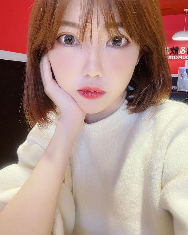 活力甜姐兒「陳穎兒」電眼滿分讓你沒辦法無視她的活力-第1章-图片5