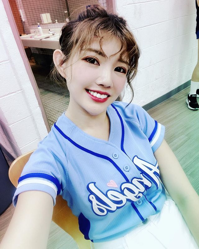 活力甜姐兒「陳穎兒」電眼滿分讓你沒辦法無視她的活力-第1章-图片11