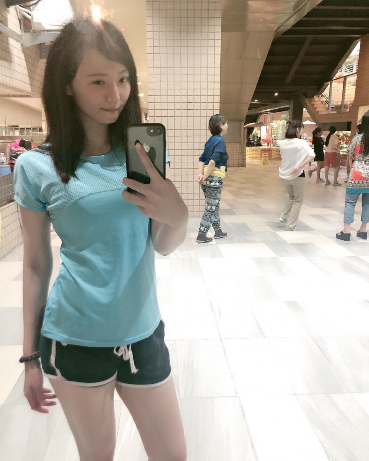 外送員遇到甜美「鋼琴家教老師」氣質神顏讓人戀愛：學音樂的都是正妹~nana-第1章-图片9