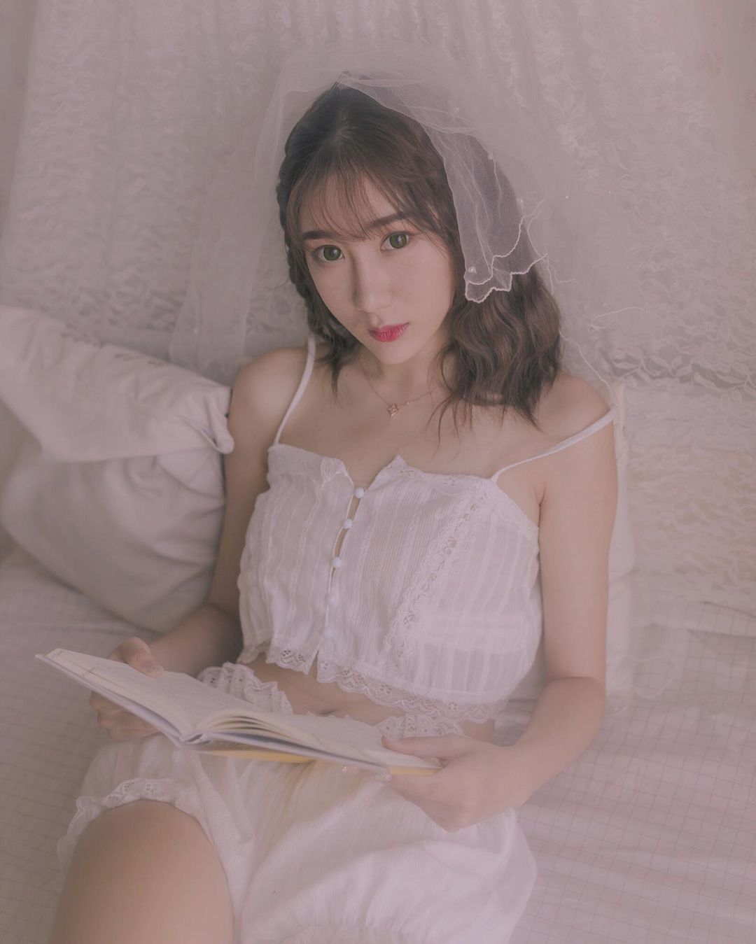 現在流行小眼睛你不知道嗎 Nicharm-第1章-图片13