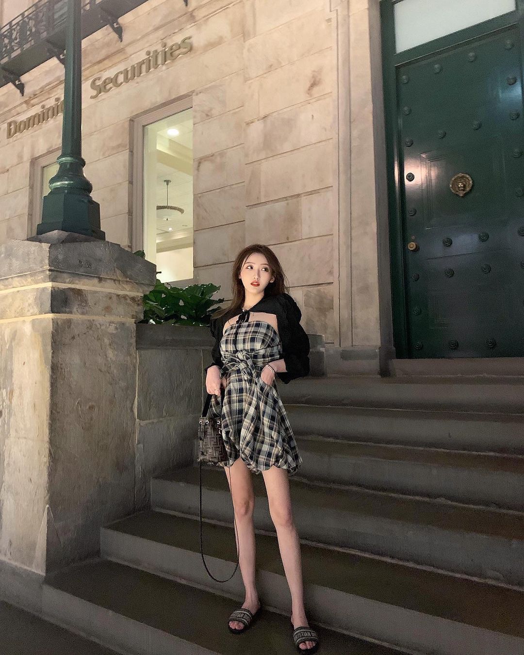 台灣有點肉看起來是比較有味道 Anna-第1章-图片7