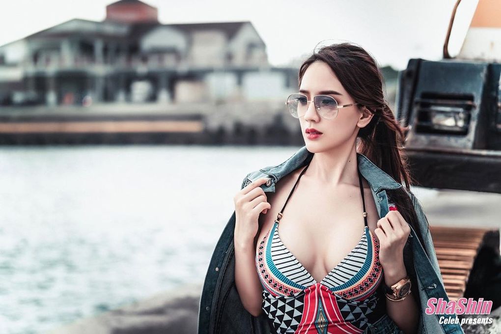 辣模千金性感回歸「翁子涵」迷人長腿美模直秀一字馬 大膽作風直露半球-第1章-图片3