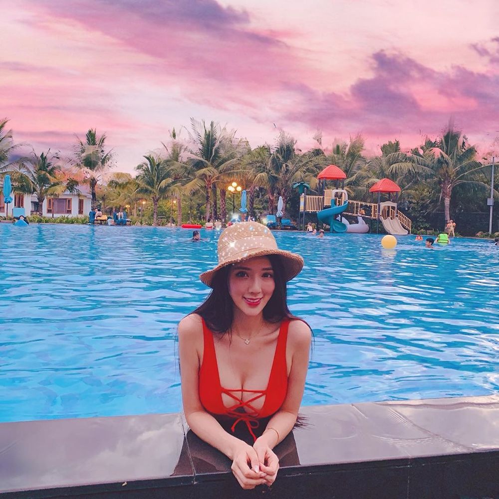 辣模千金性感回歸「翁子涵」迷人長腿美模直秀一字馬 大膽作風直露半球-第1章-图片24