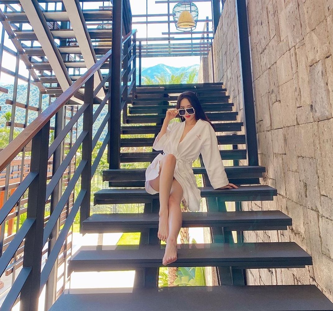 辣模千金性感回歸「翁子涵」迷人長腿美模直秀一字馬 大膽作風直露半球-第1章-图片106