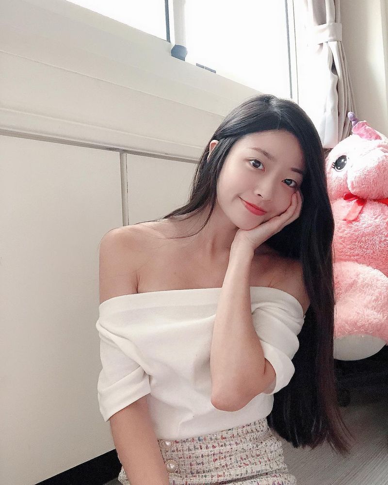 氣質仙女「張馨予 妍妍兒」超細緻腰間搭上一雙大美腿 抖音瘋傳的撩人美姿就是她！-第1章-图片41