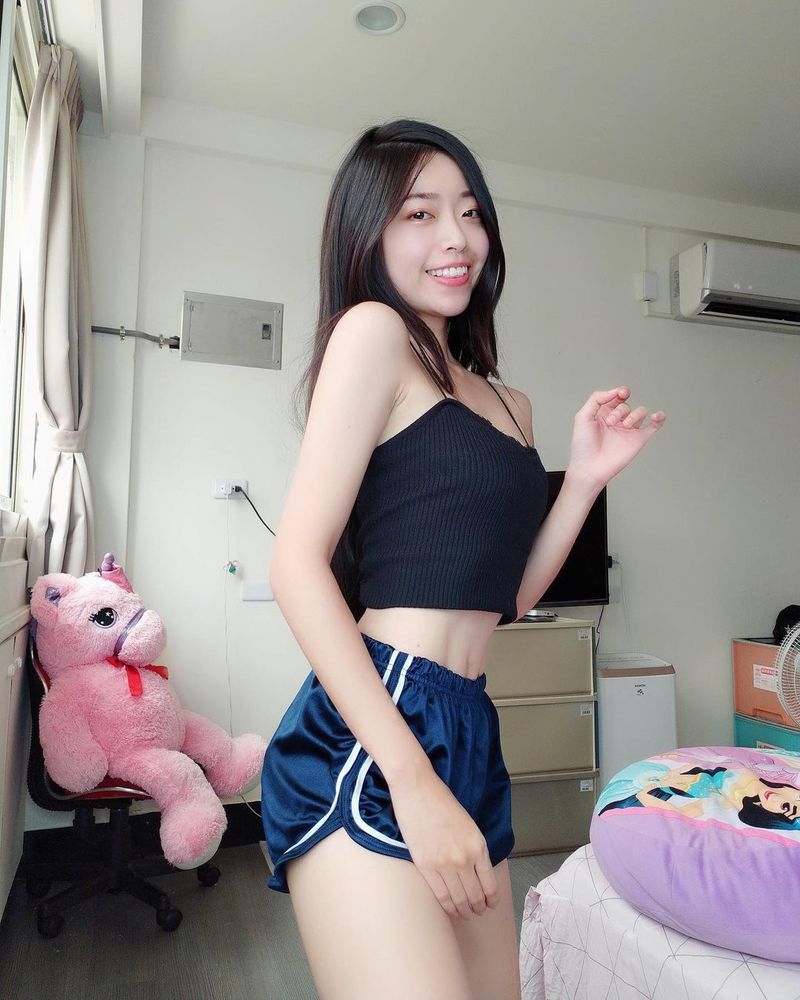 氣質仙女「張馨予 妍妍兒」超細緻腰間搭上一雙大美腿 抖音瘋傳的撩人美姿就是她！-第1章-图片47