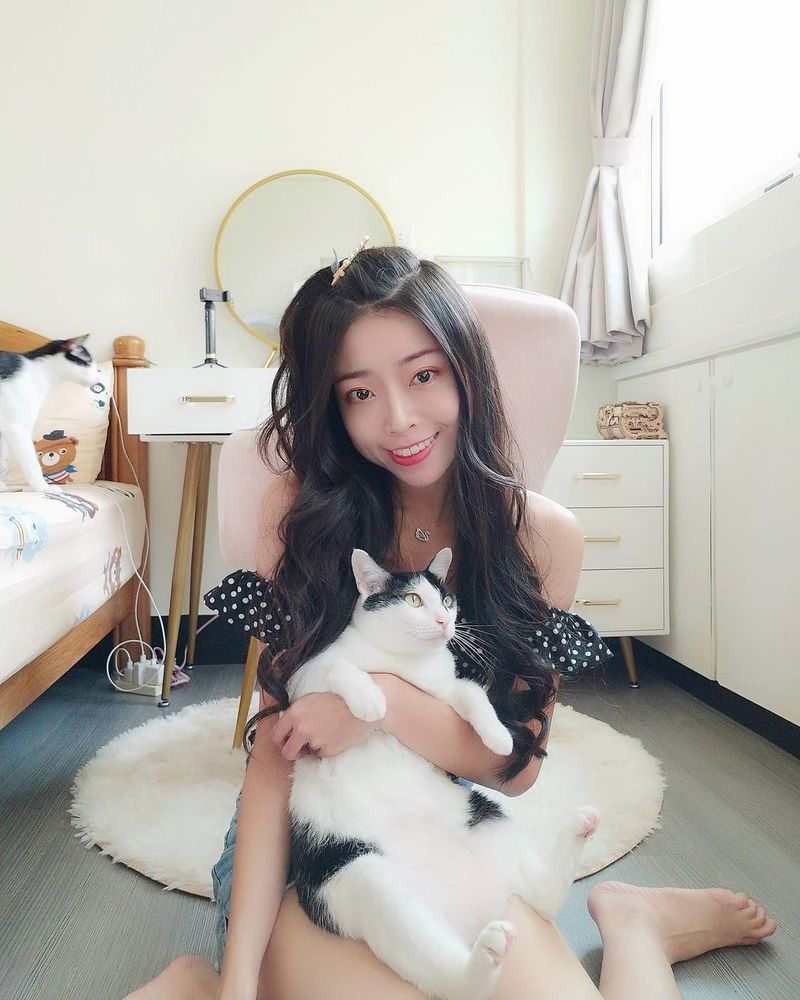 氣質仙女「張馨予 妍妍兒」超細緻腰間搭上一雙大美腿 抖音瘋傳的撩人美姿就是她！-第1章-图片67