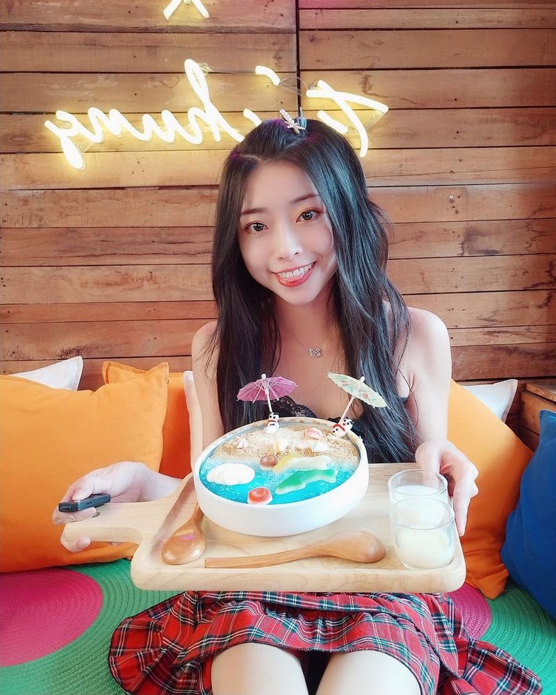 氣質仙女「張馨予 妍妍兒」超細緻腰間搭上一雙大美腿 抖音瘋傳的撩人美姿就是她！-第1章-图片84