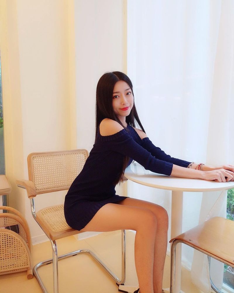 氣質仙女「張馨予 妍妍兒」超細緻腰間搭上一雙大美腿 抖音瘋傳的撩人美姿就是她！-第1章-图片87