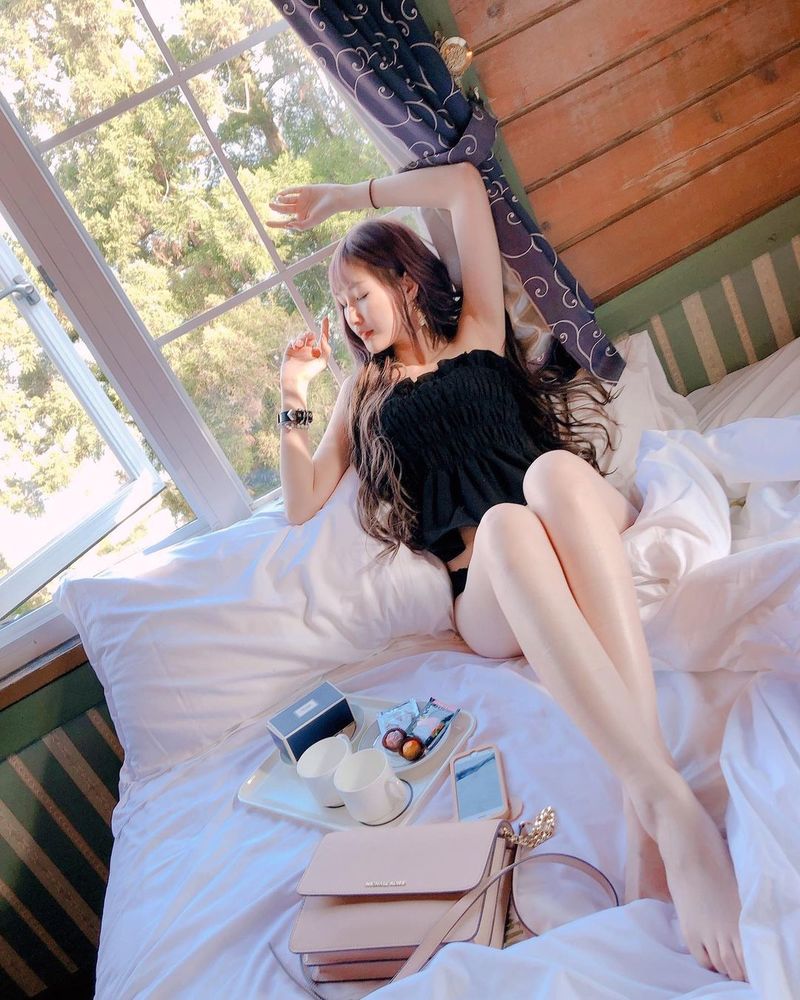 長腿妞直播主「周唯歆」一抹甜笑太動人 美胸美腿還有一雙快被吸進去的動人雙眼-第1章-图片19