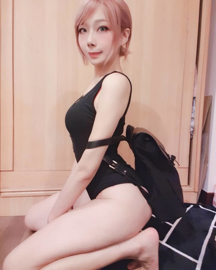 「爆乳兔兔裝＋邪氣妖狐 」 色氣coser甘娜狂秀美尻 粉絲瘋狂暴動！-第1章-图片3