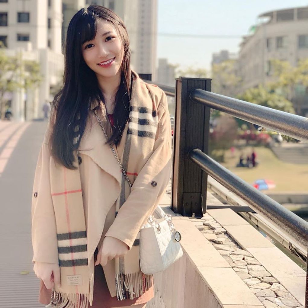 Popular live broadcast sweetheart