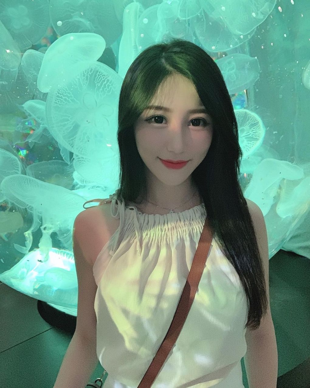 Popular live broadcast sweetheart