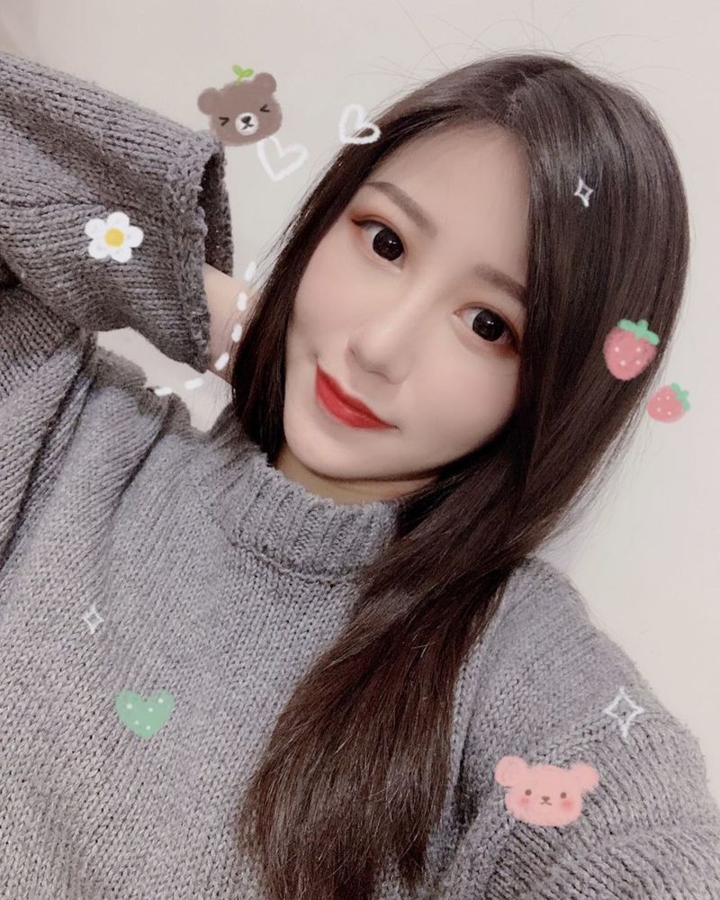 Popular live broadcast sweetheart