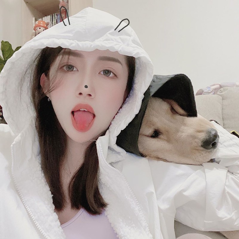 空靈系氣質主播「麗茲」穿比基尼玩沙玩到全身都是可以幫她拍乾淨嗎-第1章-图片12