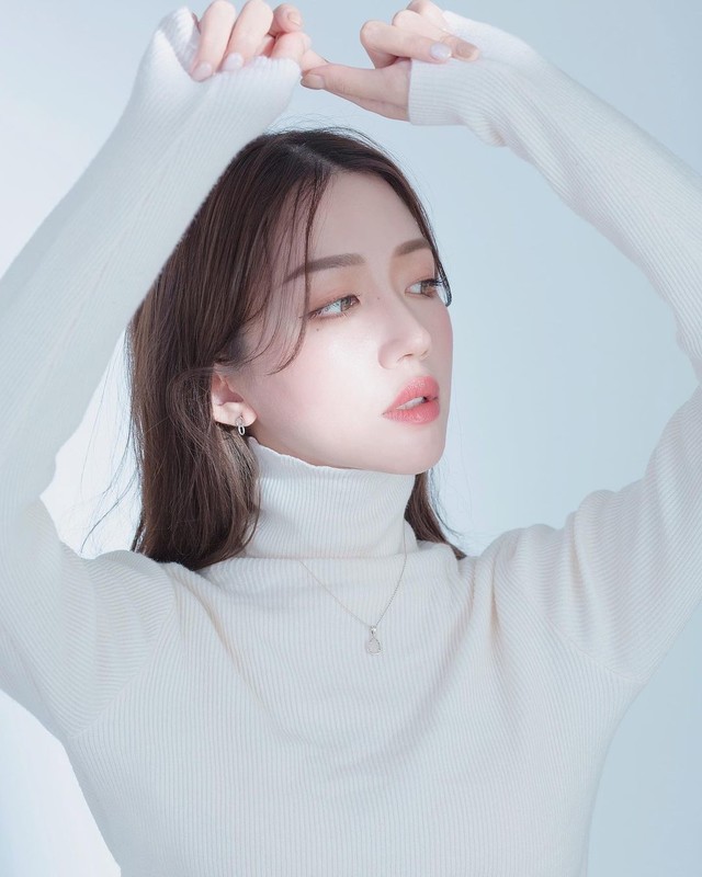 空靈系氣質主播「麗茲」穿比基尼玩沙玩到全身都是可以幫她拍乾淨嗎-第1章-图片15