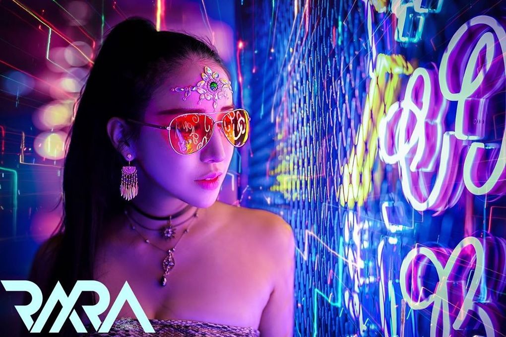 台俄混血美女DJ「若熙娘娘 DJ Rara」高冷臉蛋加上活潑個性，超美女神嗨翻每個派對-第1章-图片6