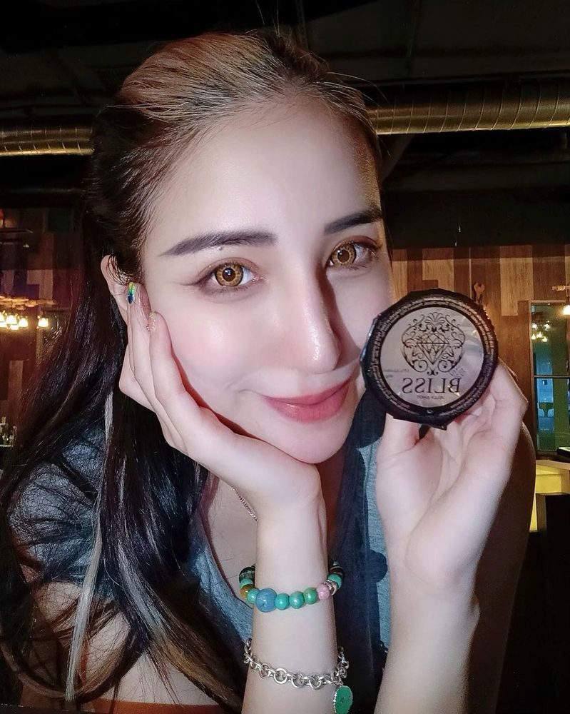 台俄混血美女DJ「若熙娘娘 DJ Rara」高冷臉蛋加上活潑個性，超美女神嗨翻每個派對-第1章-图片25