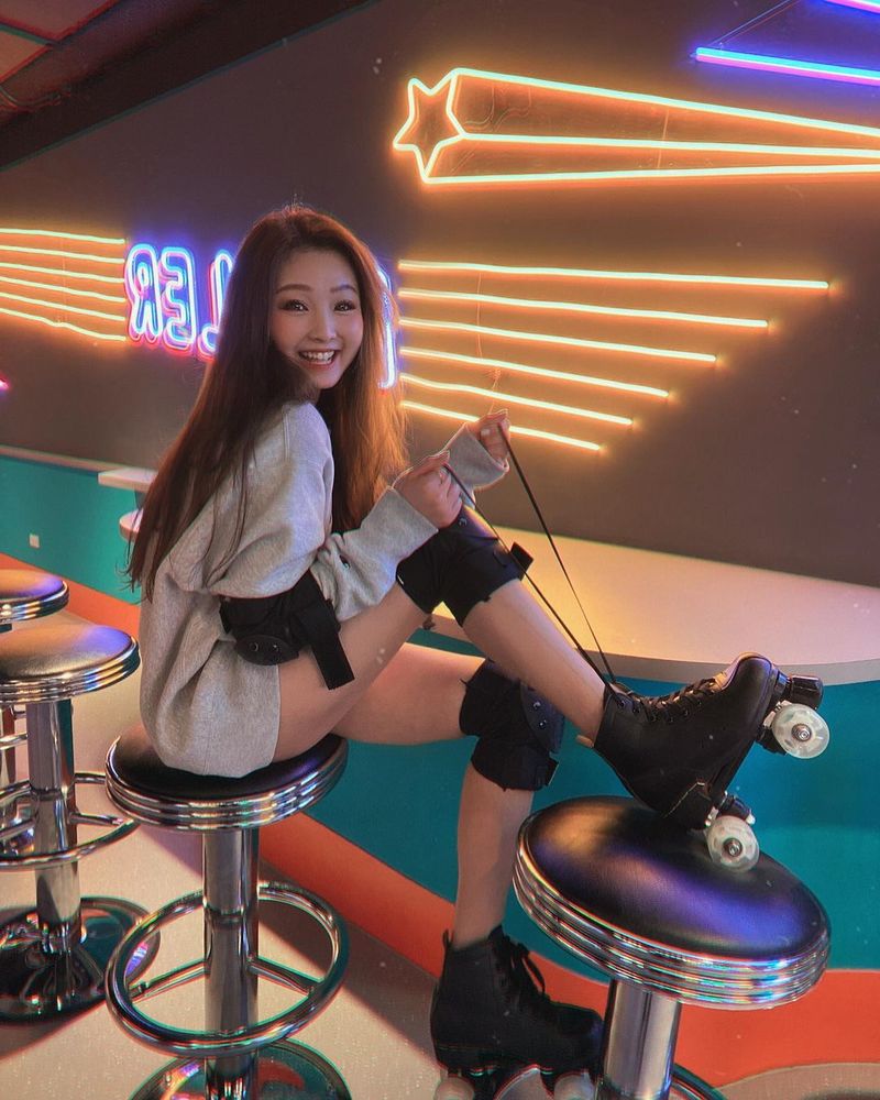 甜甜空姐「布萊兒」風景都在變就只有那個笑容完美不變 宛如娃娃的臉蛋-第1章-图片18