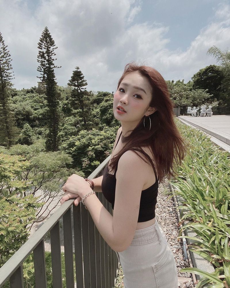 甜甜空姐「布萊兒」風景都在變就只有那個笑容完美不變 宛如娃娃的臉蛋-第1章-图片25