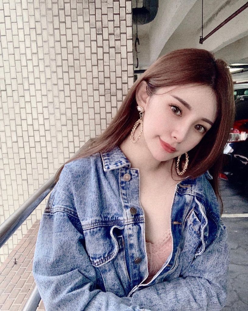 超高顏值！極品正妹空姐「穿搭好性感」，飽滿的凹凸曲線美的冒泡~kelly-第1章-图片13