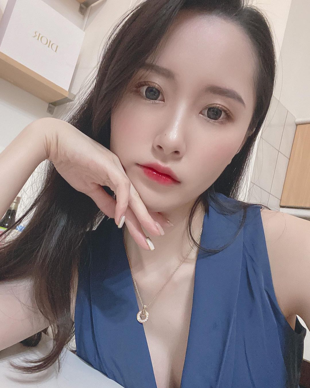 Vanessa “Yellow Milk” visually shocked at a glance to see falls...-第1章-图片4